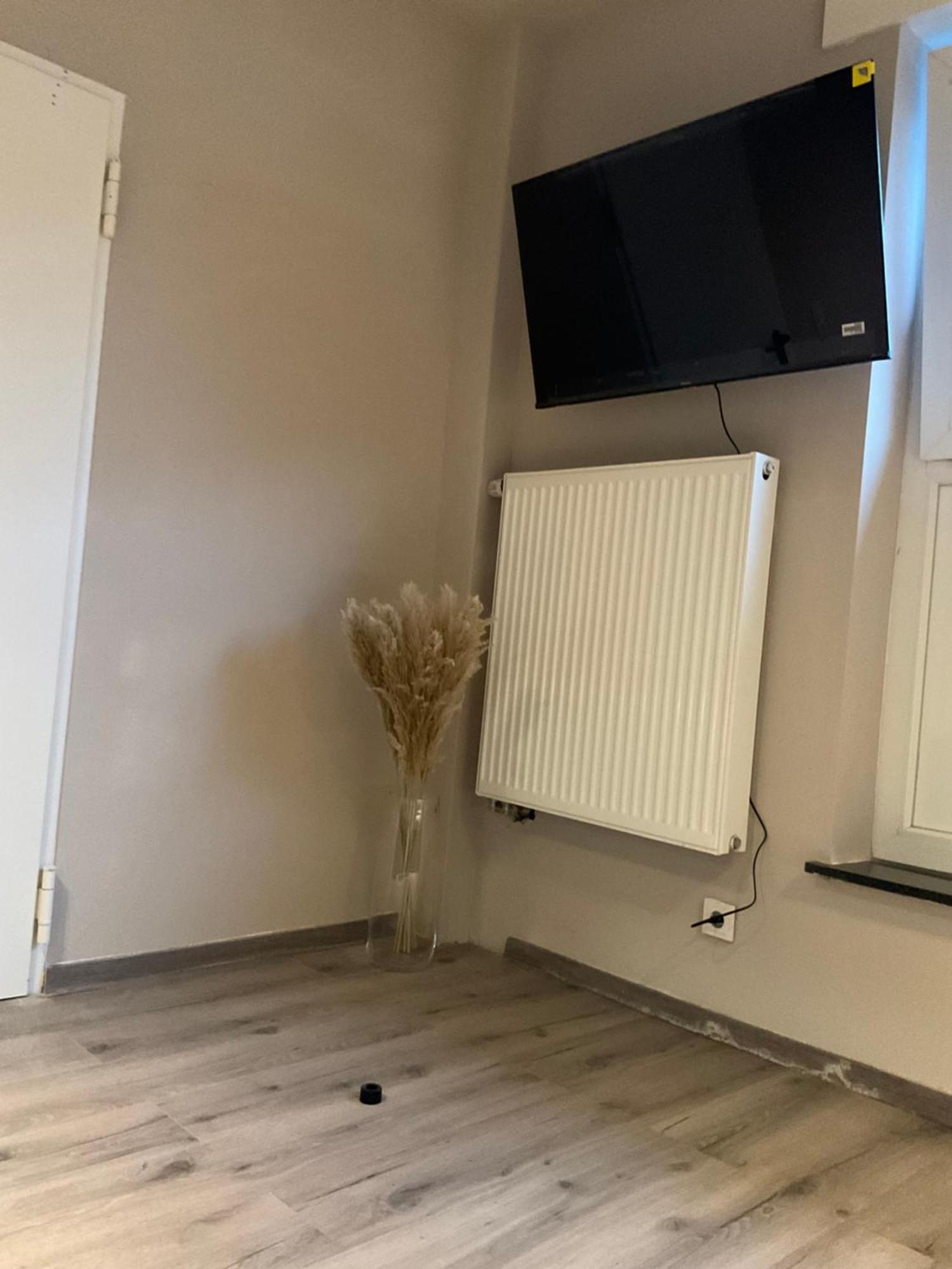 Modernes Studio Am Dreilaendereck Alsdorf Exteriér fotografie